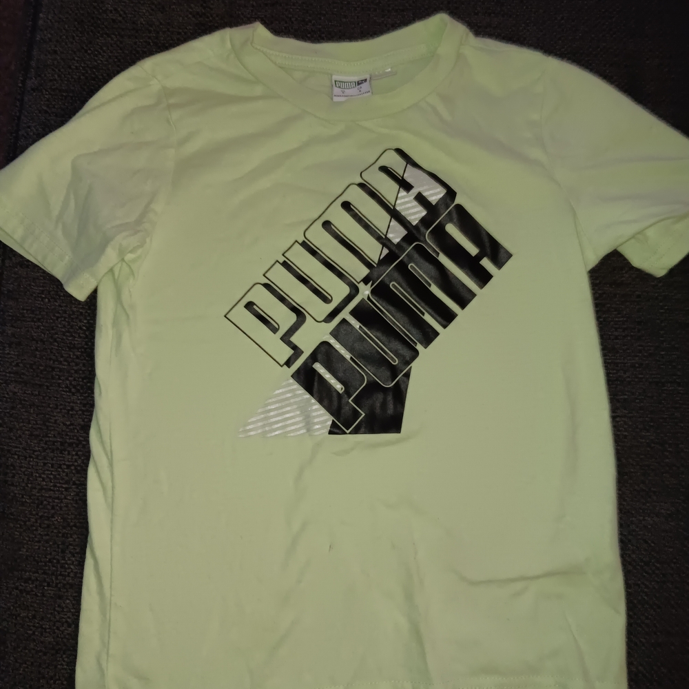 Puma Boys Size 6 Green Puma Set
